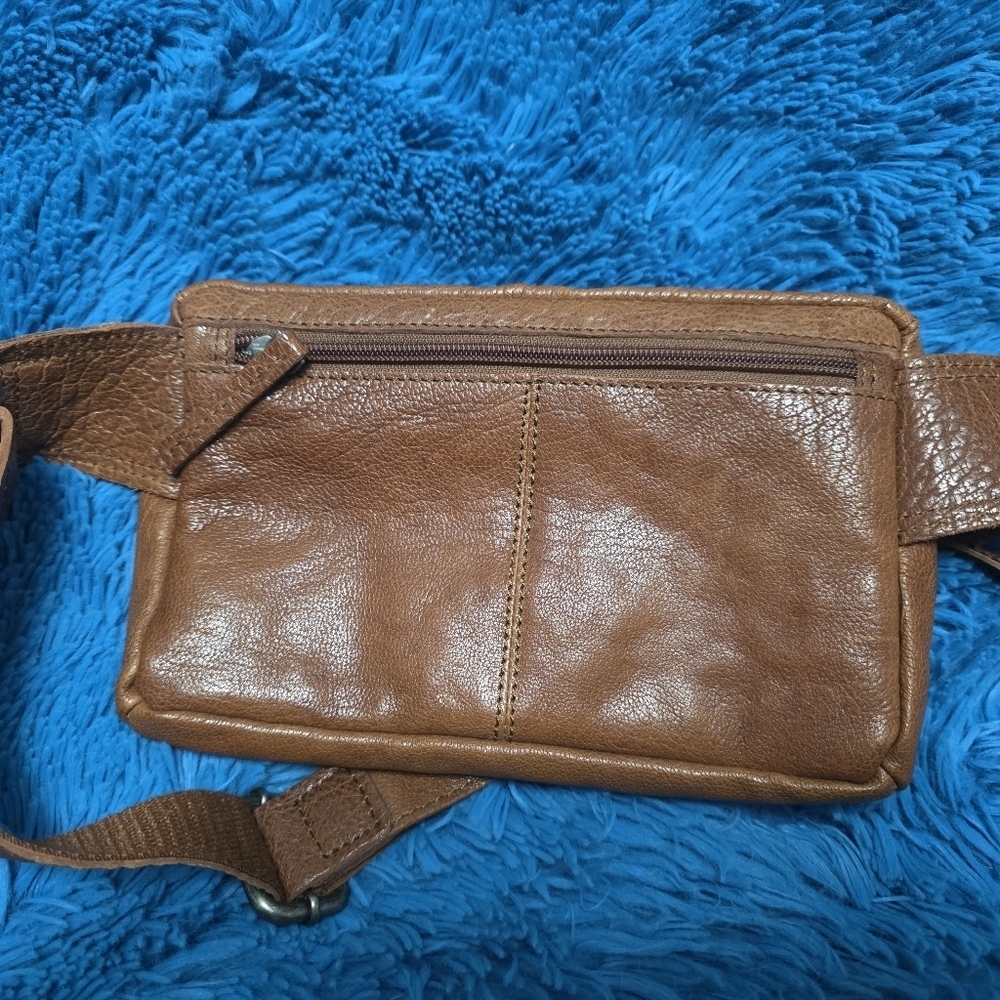 Spikes & Sparrow Leather Belt Bag Unisex - Picture 7 of 10